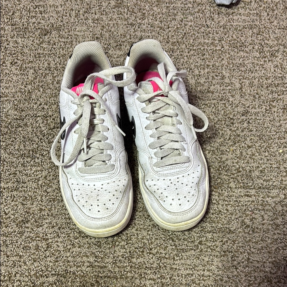 Nike White and Pink Women's Sneakers